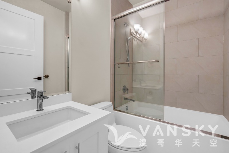 250406191306_2473 W 16th 14.jpg